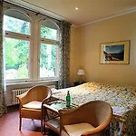 モルゲンラント 3*