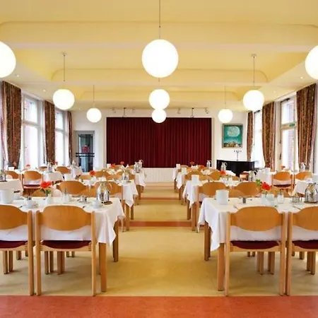 Morgenland 3*