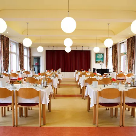 Morgenland Hotel 3*